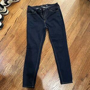 Old navy rockstar super skinny ankle jeans size 8